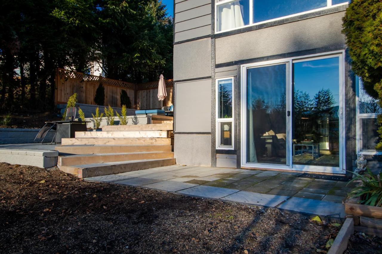 Bright Private Suite Near Departure Bay Beach Nanaimo Exterior foto